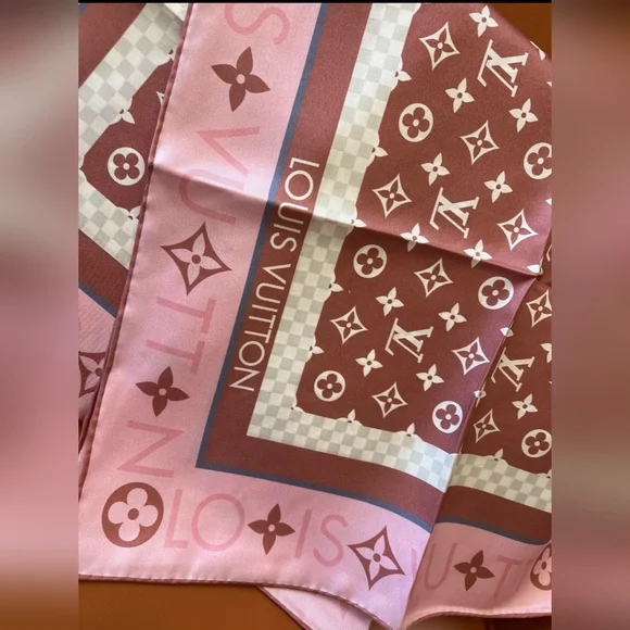 Brown and Pink Scarf - Picture 7 of 9